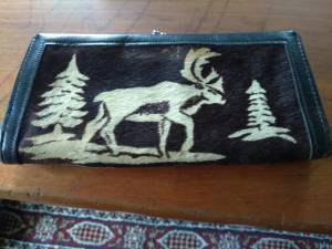 Beautiful vintage cowhide woman's wallet (NE Portland)