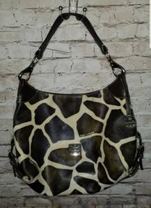 Dooney & bourke giraffe purse (Ne)