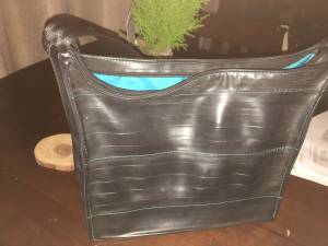 Purse made out of recycled bike tires (Se Portland)