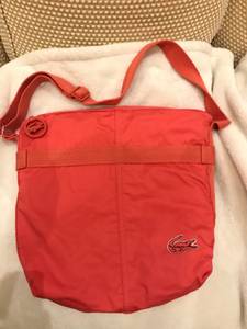 Lacoste coral color shoulder bag (Prospect)