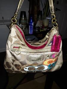 Coach pocketbook (Gastonia)