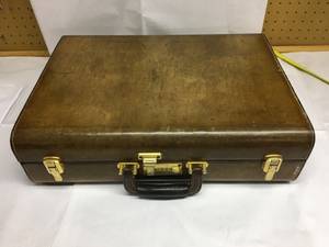 Belting Leather Briefcase (Bloomfield Hills)
