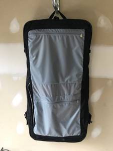Briggs & Riley Baseline Deluxe Garment Bag (Chantilly)