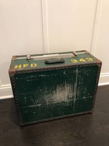 Vintage SuitCase DIY (LaGrange Park)