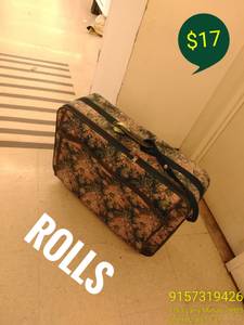 Rolling suitcase (EAST)