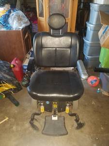 Jazzy 614 HD Electric wheelchair (Kearney)