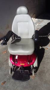 JAZZY SELECT -- mobility scooter -- power chair - VERY stable 6 wheels (Nashua)