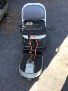 Electric Motorized Wheelchair Mobility Scooter Amigo 3 Wheel (Baltimore)