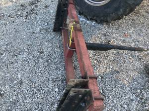 Universal front loader bale spear (South Webster)