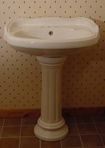 Beautiful Mancesa Pedestal Sink (Minocqua)