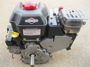 Briggs & Straton 250CC 1150 Snowblower Engine for Parts (Waukesha)