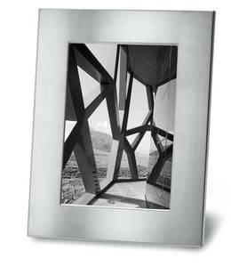 NEW STAINLESS STEEL PICTURE FRAMES (Pleasantville)