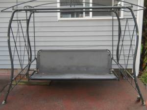 Large Patio Swing (Federal Way)