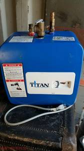 Titan 2.5 gal hot water heater (Memphis)
