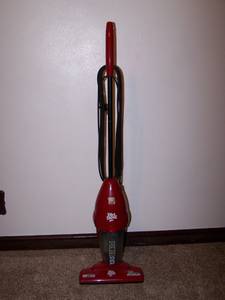 Dirt Devil 12 AMP Power Stick Bag-Less Vacuum Cleaner OBO (South Side of