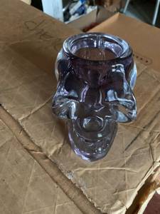 Glass Skull Tealight Candle Holder with Grey Interior (Roscoe Village)