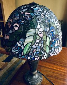 Vintage BERMAN brass table lamp leaded stained glass shade (HAMPDEN)