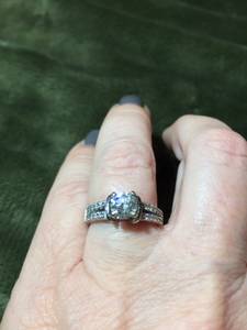 1 carat center Diamond ring /band platinum (West Chester ,PA)