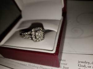 14kt white gold engagement ring w/ 4 diamond multi stone center obo (Grand