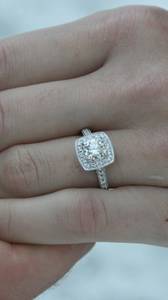 $9000 diamond ring for trade