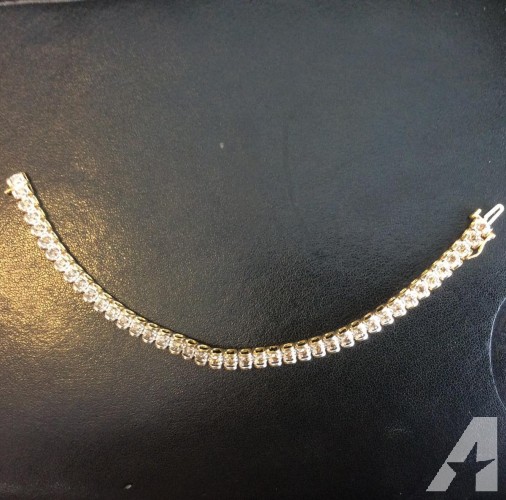 10kt 3.00ct champagne diamond bracelet