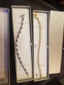 2 bracelets (Fairbanks)