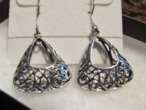 NEW: Genuine Sterling Silver 3D Triangle Filigree Design Drop Earrings