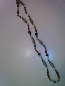 Necklace artisan shells/black/silver metal/grey/browns