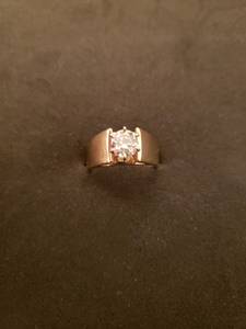 Ladies Diamond Ring (Hartford WI.)