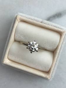 1.53 carat solitare diamond engagement ring