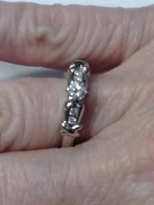 Ladies 10k white gold diamond ring with appraisal (Drummonds)