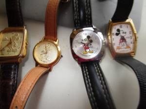 Mickey Mouse watches (COVINGTON)