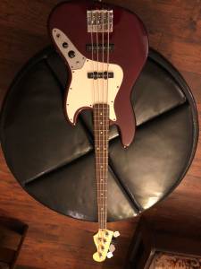 Fender Jazz Bass w/ American hardware + badass bridge II (Boyertown)