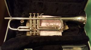 Bach Trumpet TR300 (Midland)