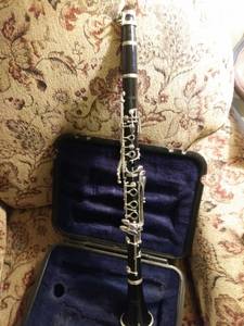 Selmer Clarinet 1401 with Van Doren mouthpiece-Great Condition!