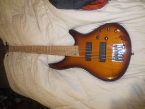 Ibanez SR375M 5-String Electric Bass Guitar in great condition (shoreline)