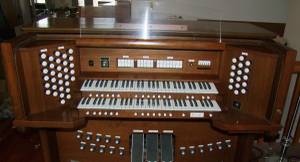 Allen Digital Organ (Logan)