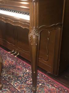 STUNNING SOHMER &CO PIANO (With included delivery)