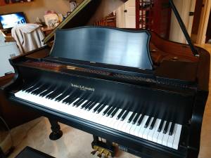 Kohler & Campbell Baby Grand w/piano disc (Bluffton)