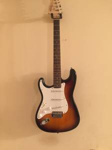 Fender Strait Squier (Chesterfield SC)