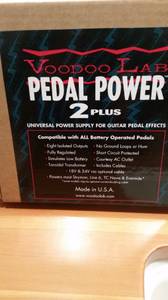 Voodoo Lab Pedal Power 2 - Power Supply (Walla Walla)