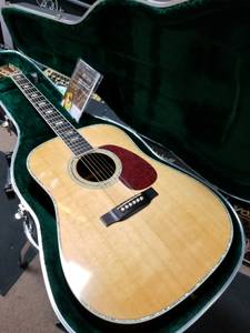 Martin D41 acoustic electric w case (Bartlett TN)