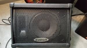 Kustom kpc10mp powered speakers (New Berlin)