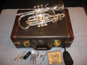 Bach Stradivarius Model 184 ML shepherds crook cornet with case (Southeast