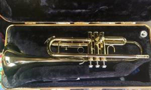 BACH TR300H2 Model Trumpet