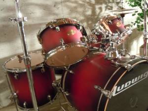 Ludwig Full Size Complete Drum Set (Louisville)