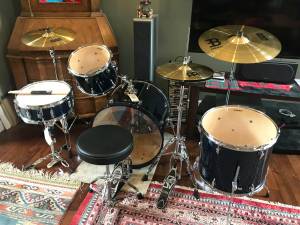 TAMA Drum Set (Kimball)