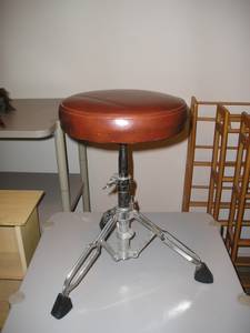 Drum Throne - Padded Seat Drummers Stool Stand Chair (moving sale) (san diego)