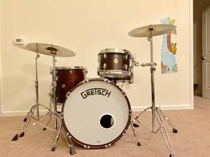 Gretsch Broadkaster Drum Set (New) w/ extras