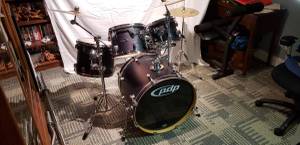 Drum Set - PDP by DW MX Fusion 5 Piece w/ Cymbals and Accessories